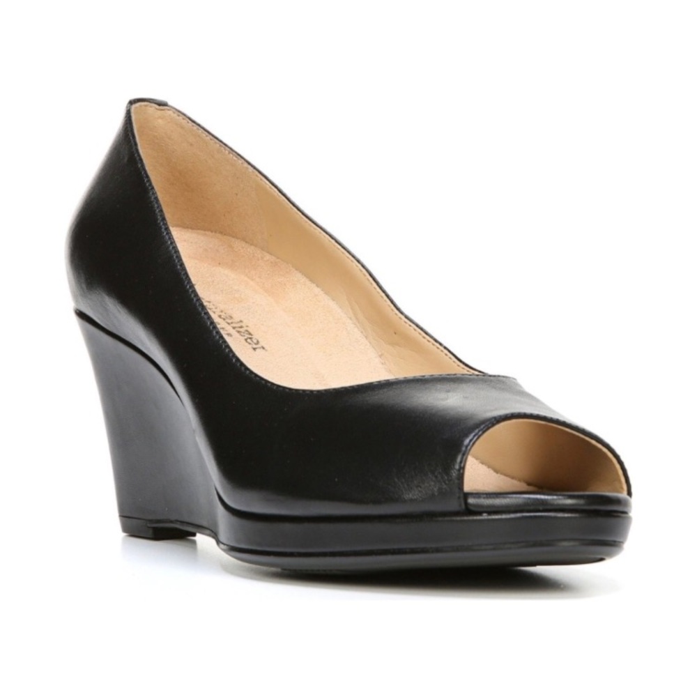 Naturalizer-brand new in box!!